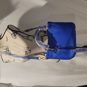 G.I.L.I. Royal Blue Genuine Leather Crossbody Bag